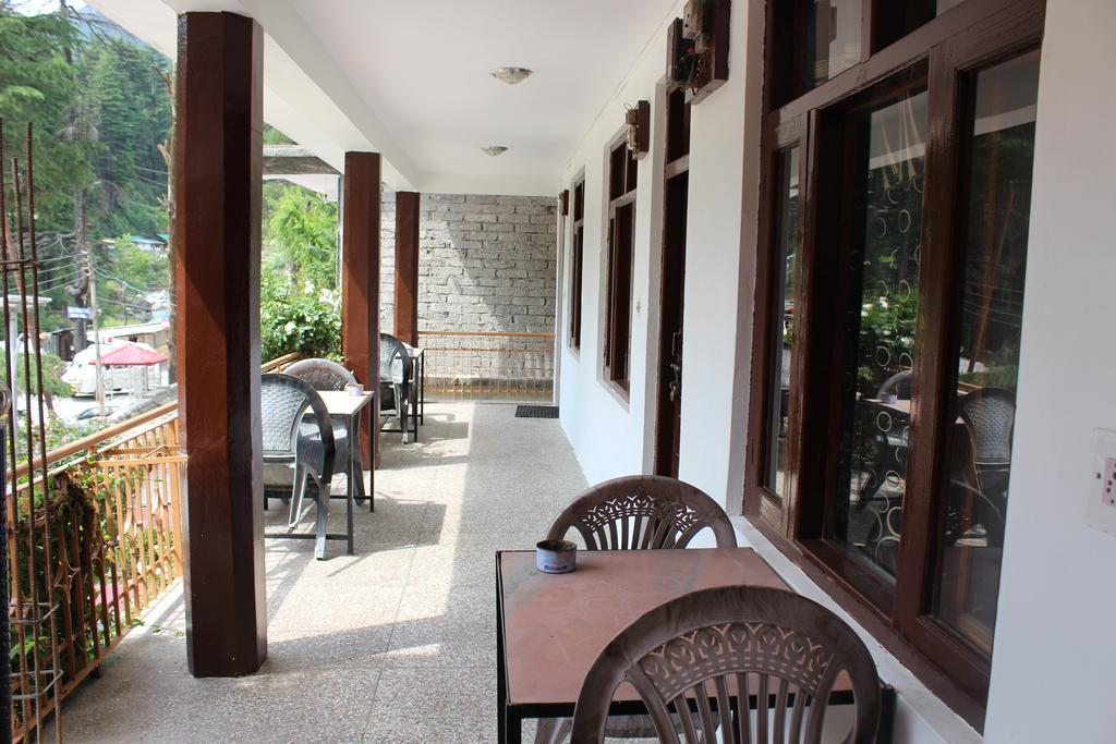 Mamta Guest House Manāli Екстериор снимка